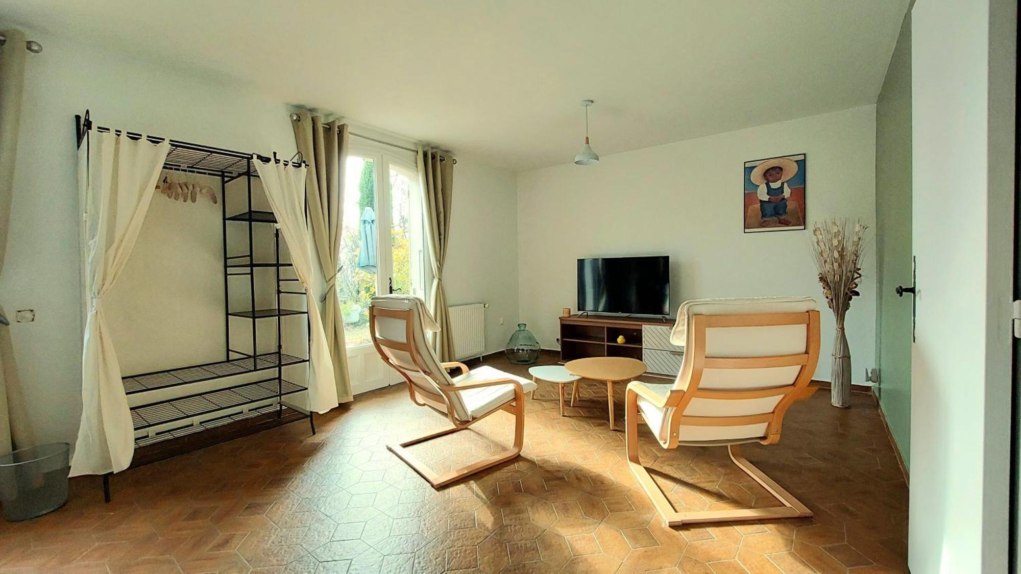 La Deviniere Hotel Donzère Szoba fotó
