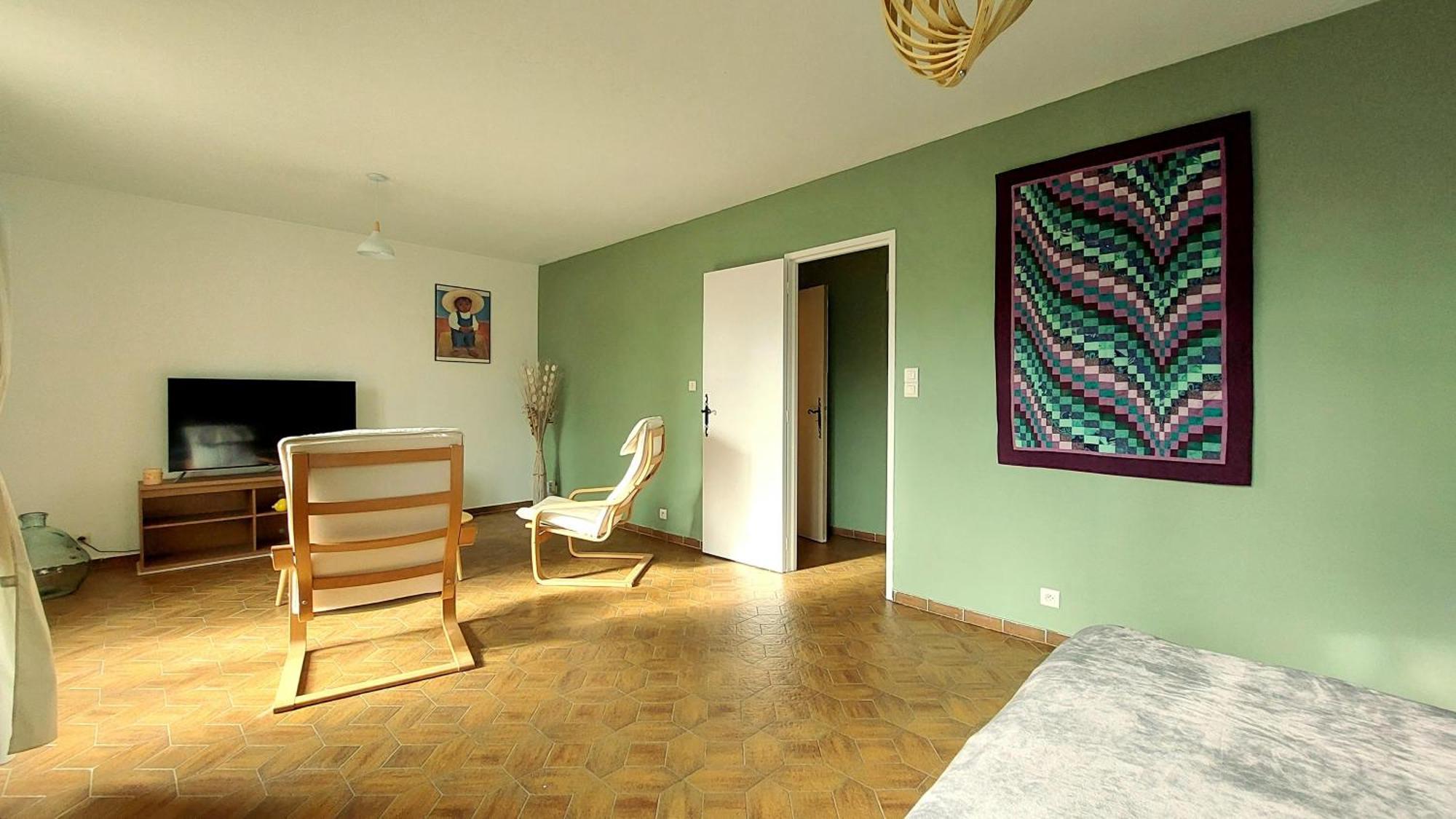La Deviniere Hotel Donzère Szoba fotó